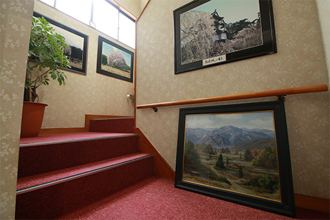 階段の絵画
